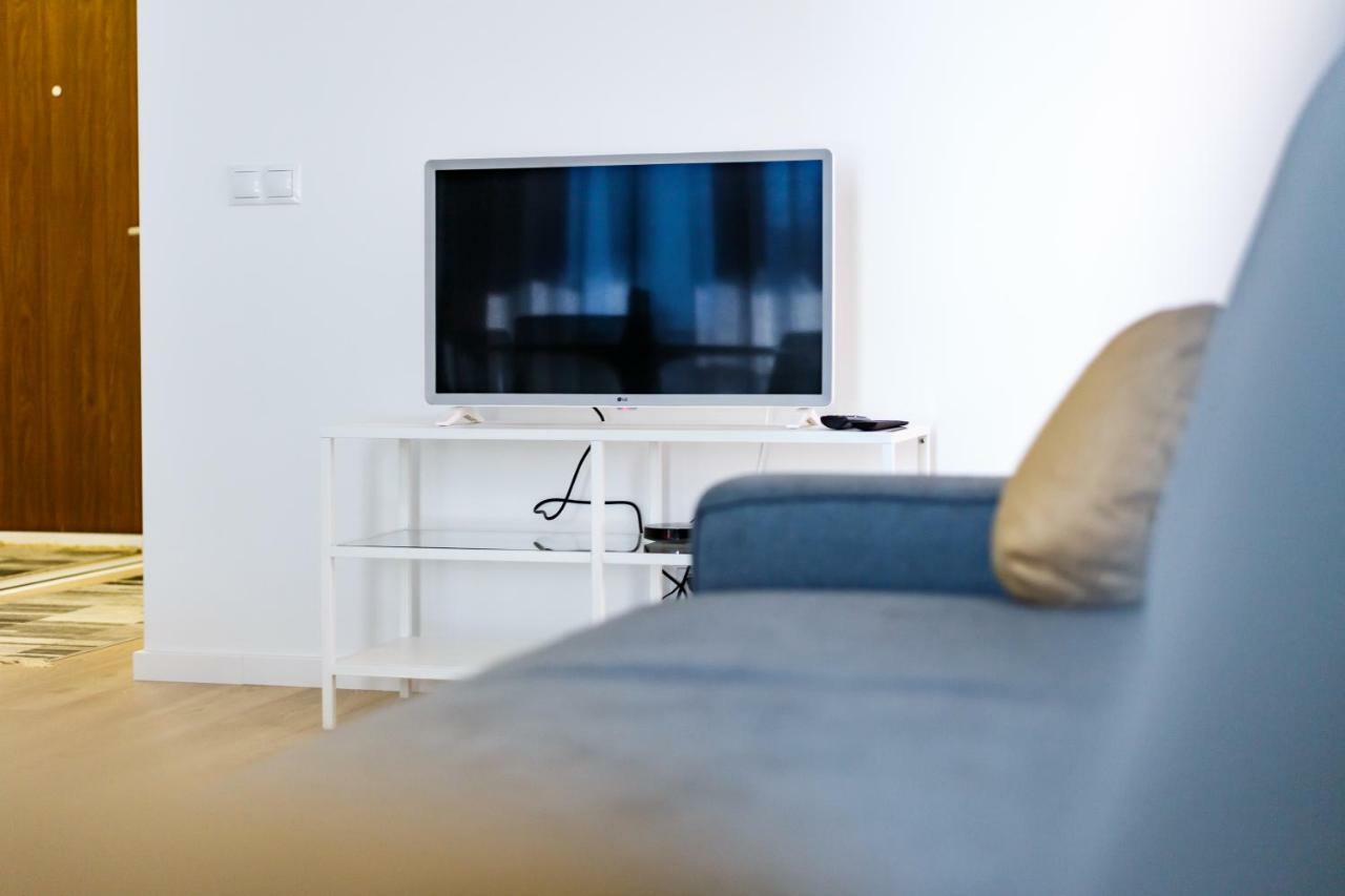 Spacious Apartment Close To The Old Town Вильнюс Экстерьер фото