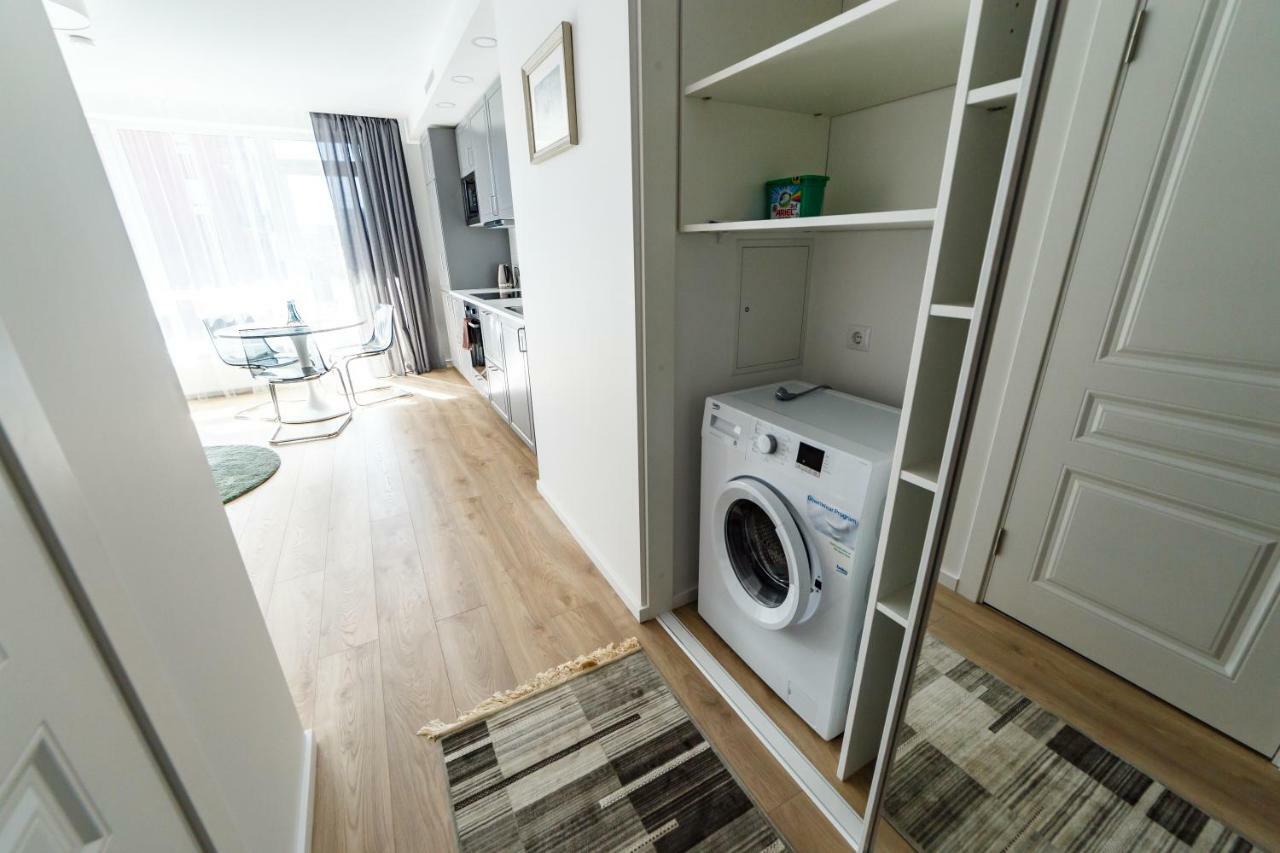 Spacious Apartment Close To The Old Town Вильнюс Экстерьер фото